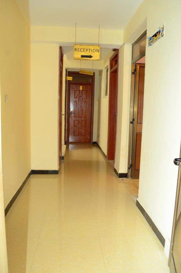 Abyssinia Guest House แอดดิสอาบาบา ภายนอก รูปภาพ
